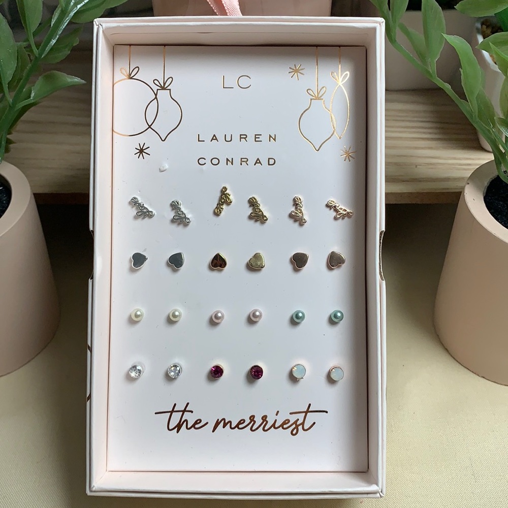 💕Multi Stud Earring Set 12 pairs by Lauren Conrad